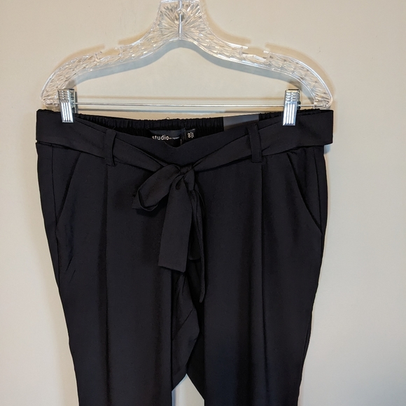 NWT Torrid Pull on Taper Tie Front Studio Stretch Pants, size 00xShort (10) - Picture 2 of 8